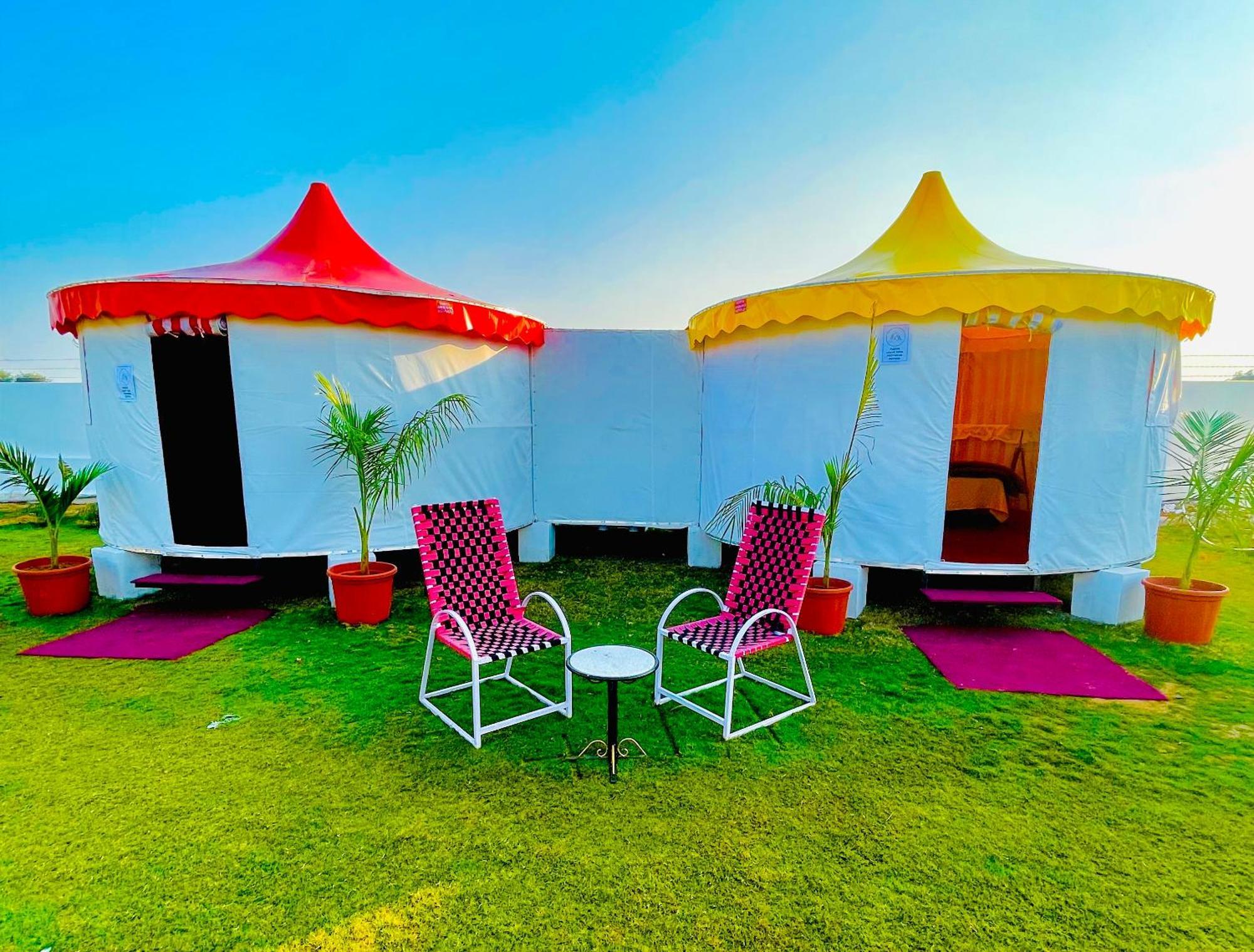 Iris Heaven'Z By Radha Rani Resort Divisione di Divisione di Jaipur Esterno foto